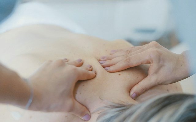Stiff or Sluggish? 4 Powerful Reflexes to Balance Your Fire Energy